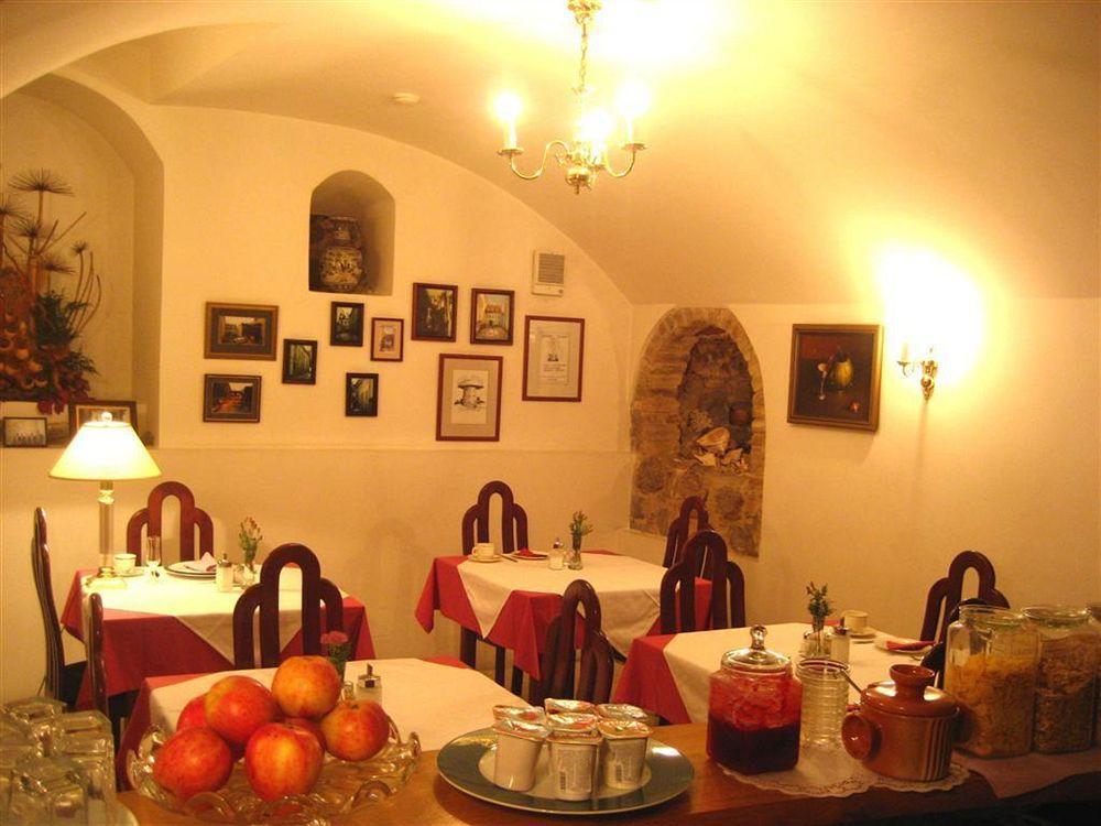 Grybas House Hotel Vilnius Restaurant billede